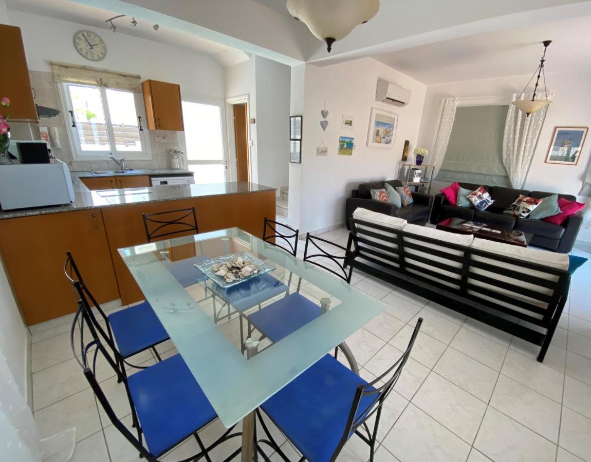 Villa Emiliana Paralimni Exterior photo