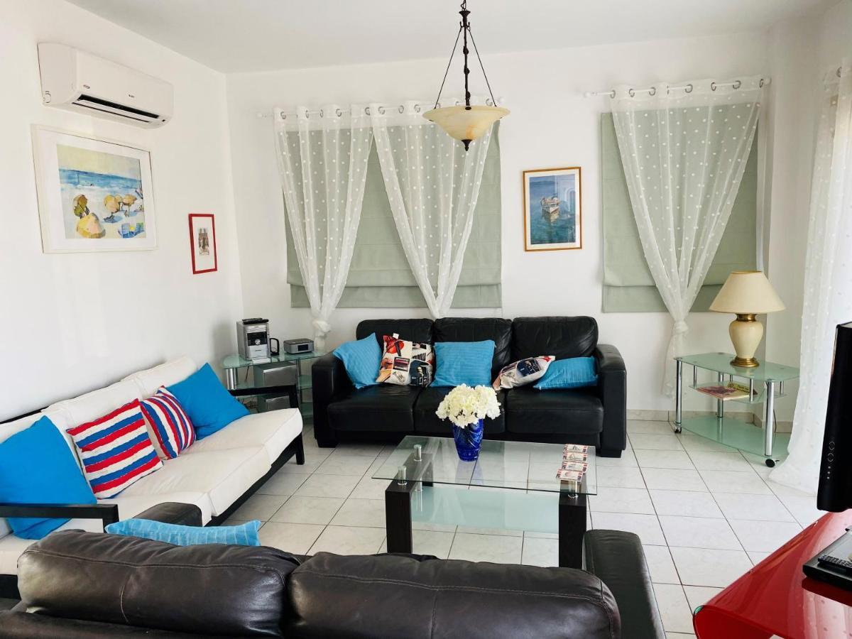 Villa Emiliana Paralimni Exterior photo