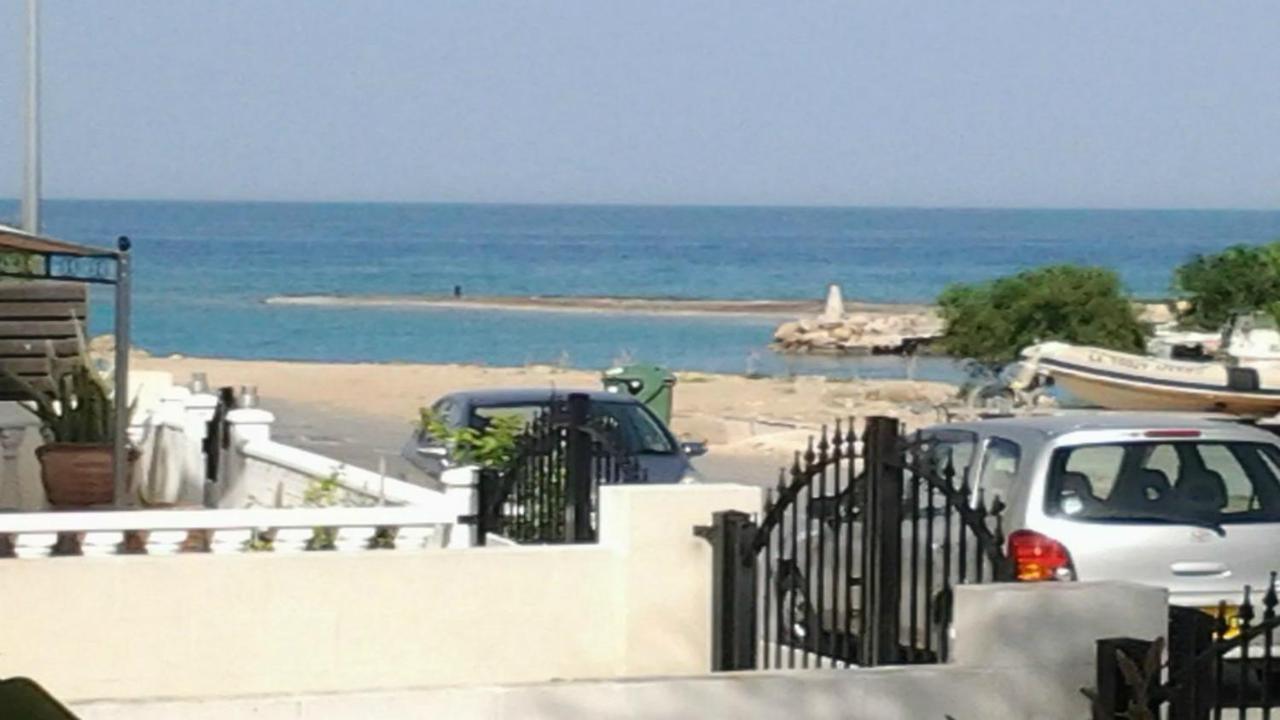 Villa Emiliana Paralimni Exterior photo
